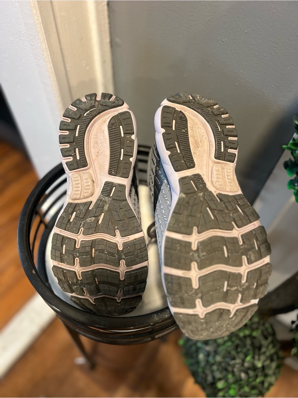Brooks Women's Ghost Running Sneakers in Gray with Light Pink Accents - Picture 7 of 7